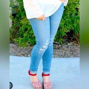 Levi 711 ankle jeans 👖